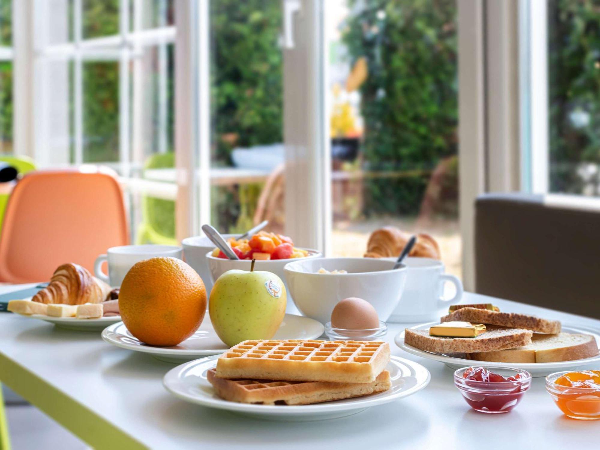 Ibis Budget Strasbourg Sud Illkirch Geispolsheim Buitenkant foto